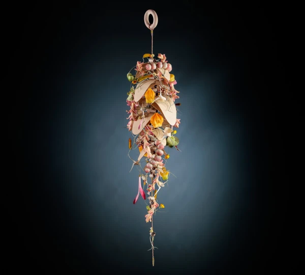 Paper & floral drop